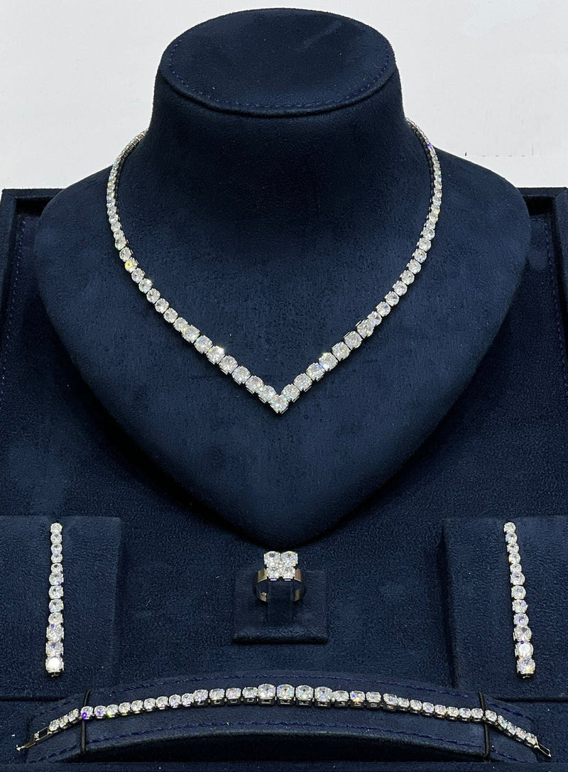 Classic V-Cut Crystal Jewelry Set