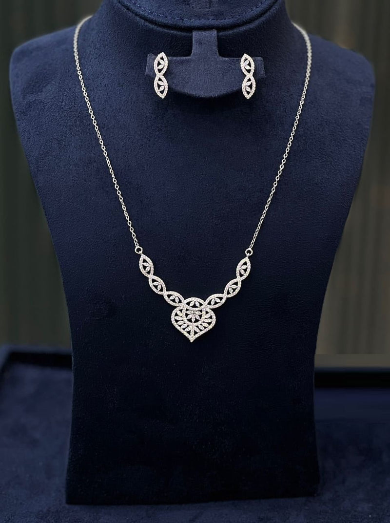 Heart Pendant Jewelry Set