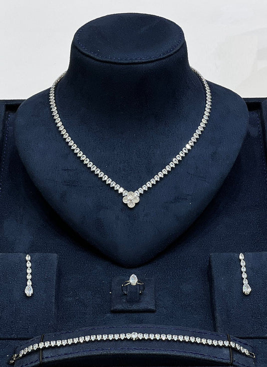 Clover Crystal Pendant Jewelry Set