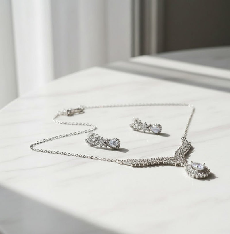 Elite V-Shape Sparkle Set