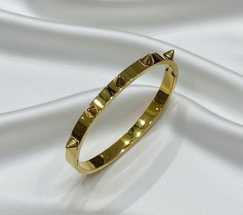 Gold Studded Bangle