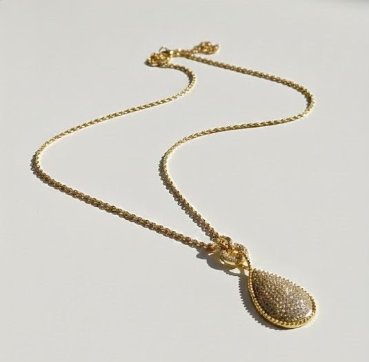 Royal Teardrop Pendant Necklace Set